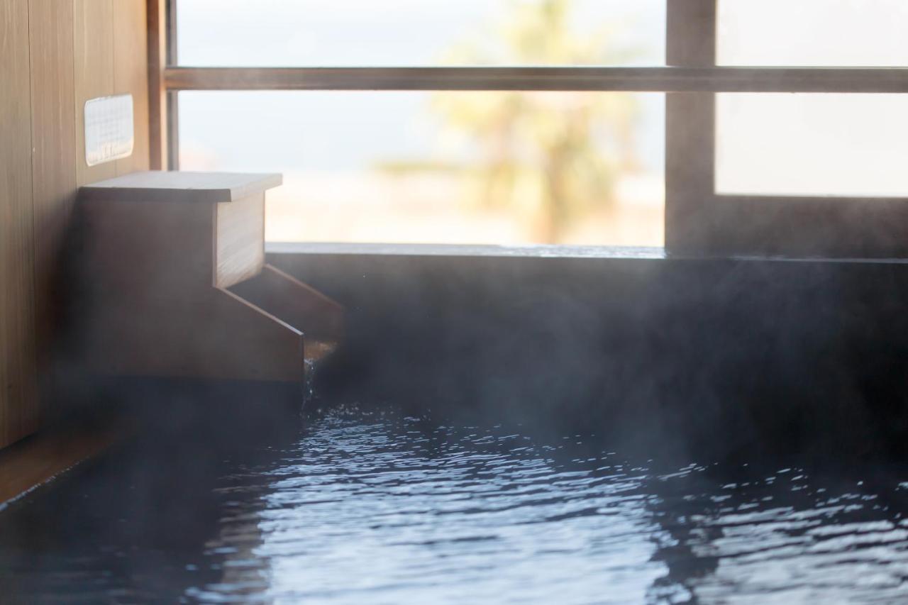 Iseya, Seaview Private Oceanside Bath Hotell Unzen Exteriör bild